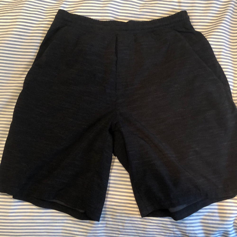 Black Lulu Pace Breaker Short